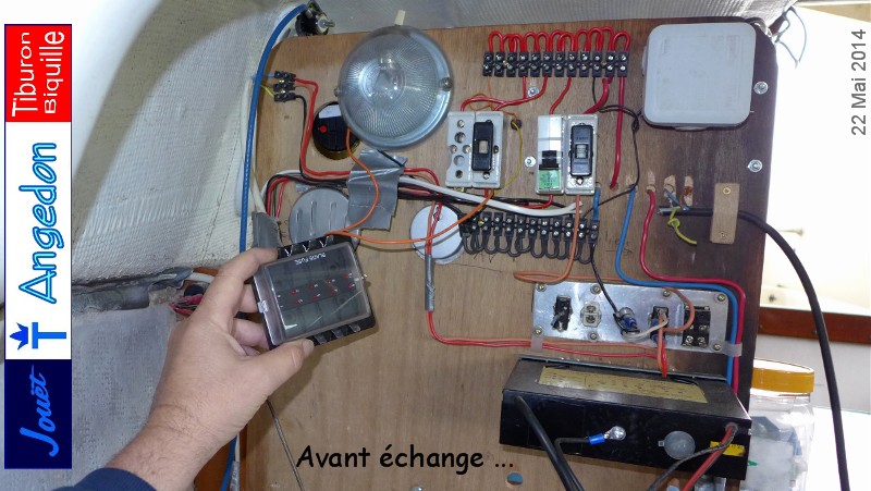 Avant = 4 fusibles // Après = 10 fusibles !!!